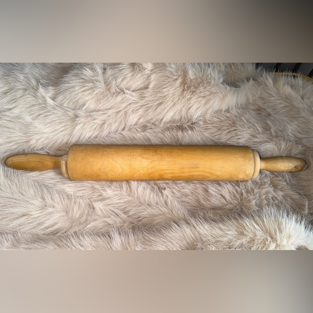 Primitive Vintage Wood Rolling Pin β Farmhouse Style Antique Rustic Kitchen Tool - Picture 2 of 10